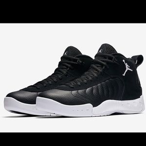 Jordan black jump man pro